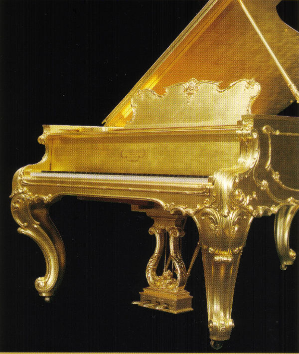 steinway-golden-grand