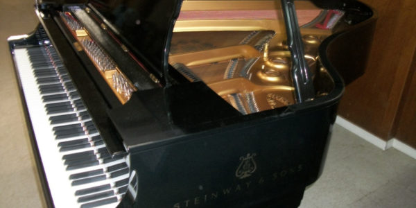 Steinway_model_L_1a